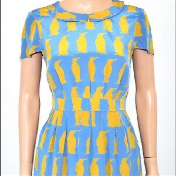 Adorable 💙💛Silk top📍FIRM📍 - Picture 5 of 16